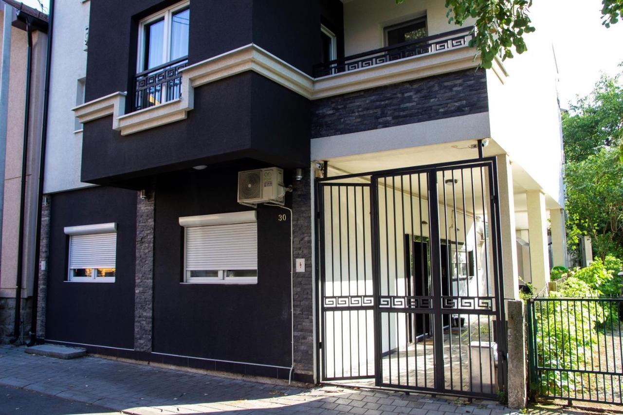 Apartman Mia Centar Kruševac Exterior foto